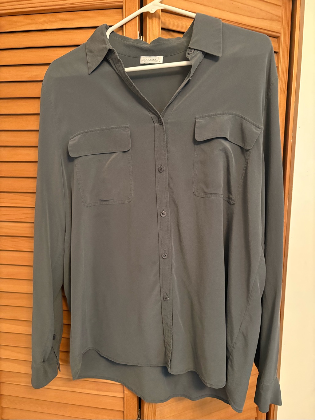 Lilysilk Fits Medium To Large Button-Down Shirt - Gray-Teal